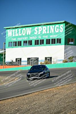 media/Oct-18-2025-Extreme Speed (Sat) [[d6d7e1fef1]]/Group 3 Purple/Session 1 (Turn 4)/